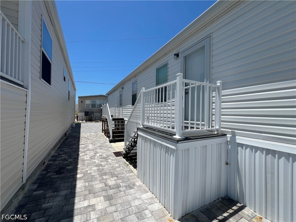 19 Helen Lane Fort Myers Beach FL 33931 2026019523 image22