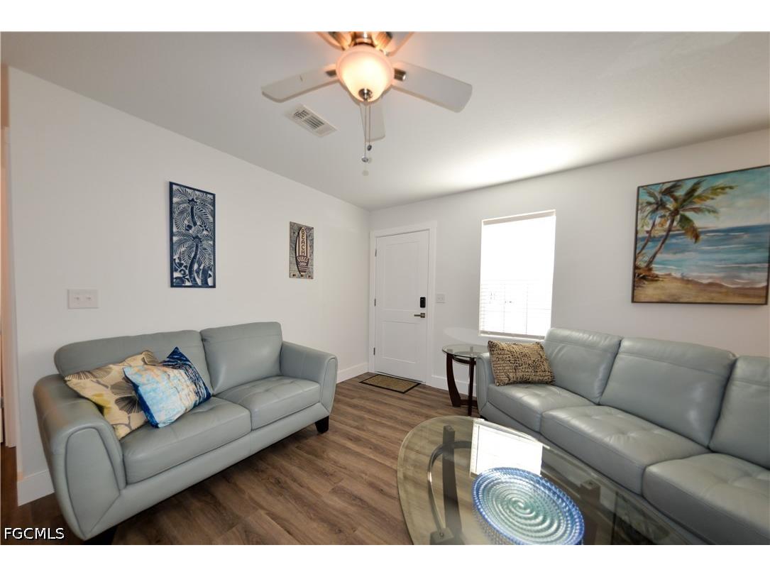 19 Helen Lane Fort Myers Beach FL 33931 2026019523 image4