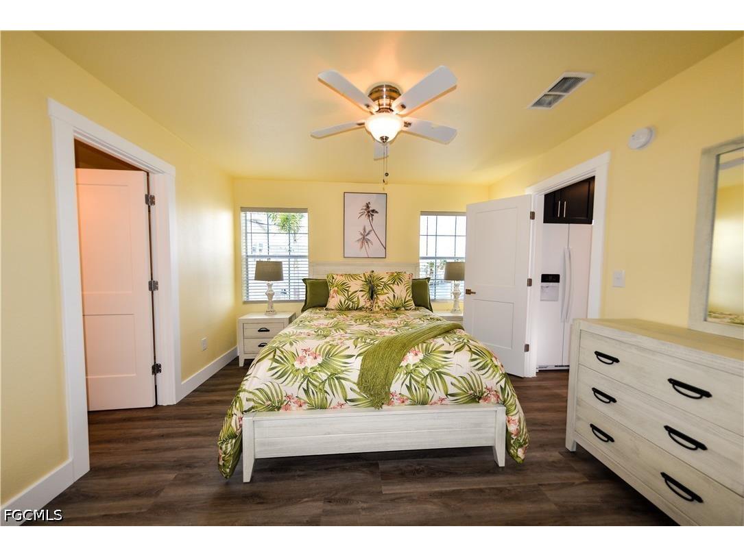 19 Helen Lane Fort Myers Beach FL 33931 2026019523 image6