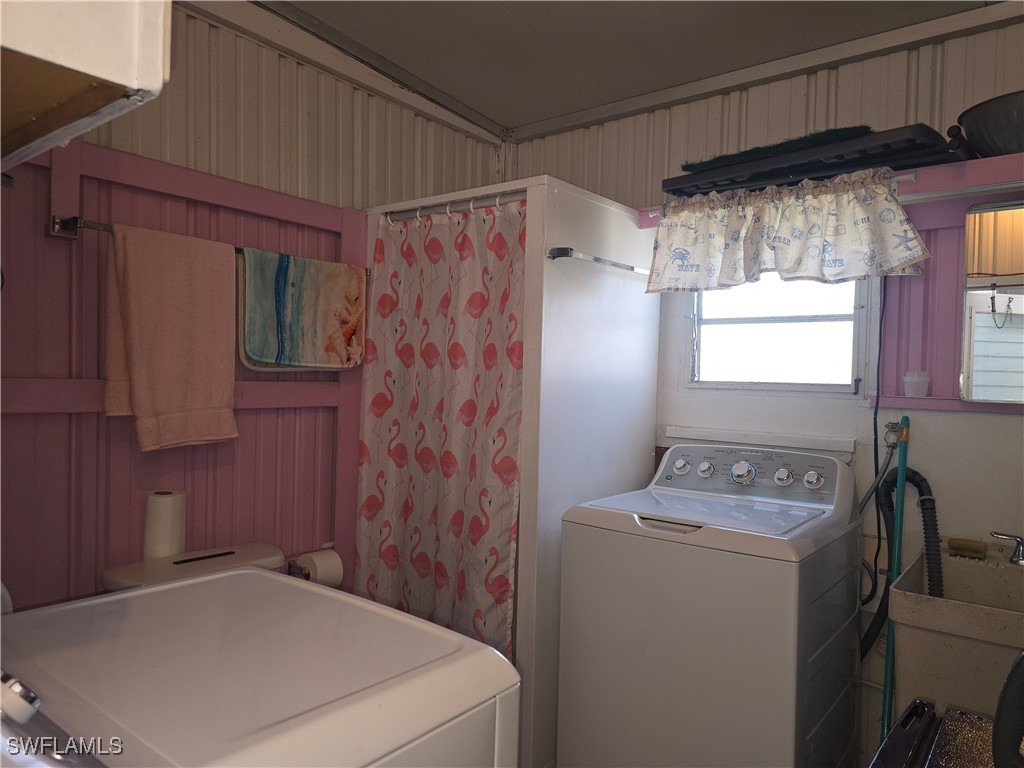 19 Moorhead Manor Naples FL 34112 225010843 image28