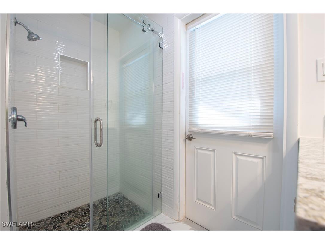 19 Pelican Street E Naples FL 34113 225066042 image13