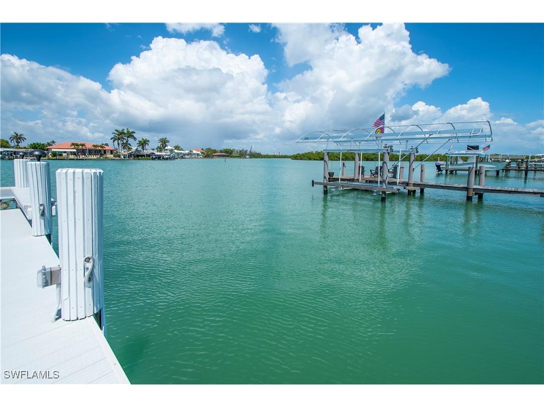 19 Pelican Street E Naples FL 34113 225066042 image3