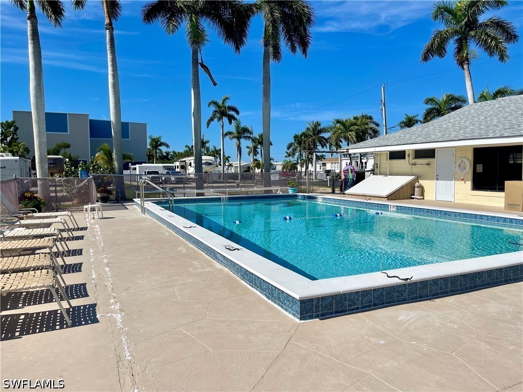 19 Spanish Main Fort Myers Beach FL 33931 226013726 image13