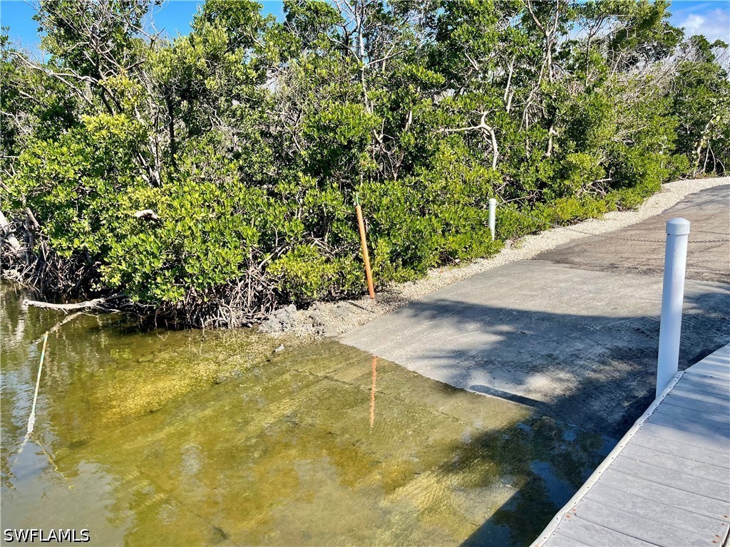 19 Spanish Main Fort Myers Beach FL 33931 226013726 image8
