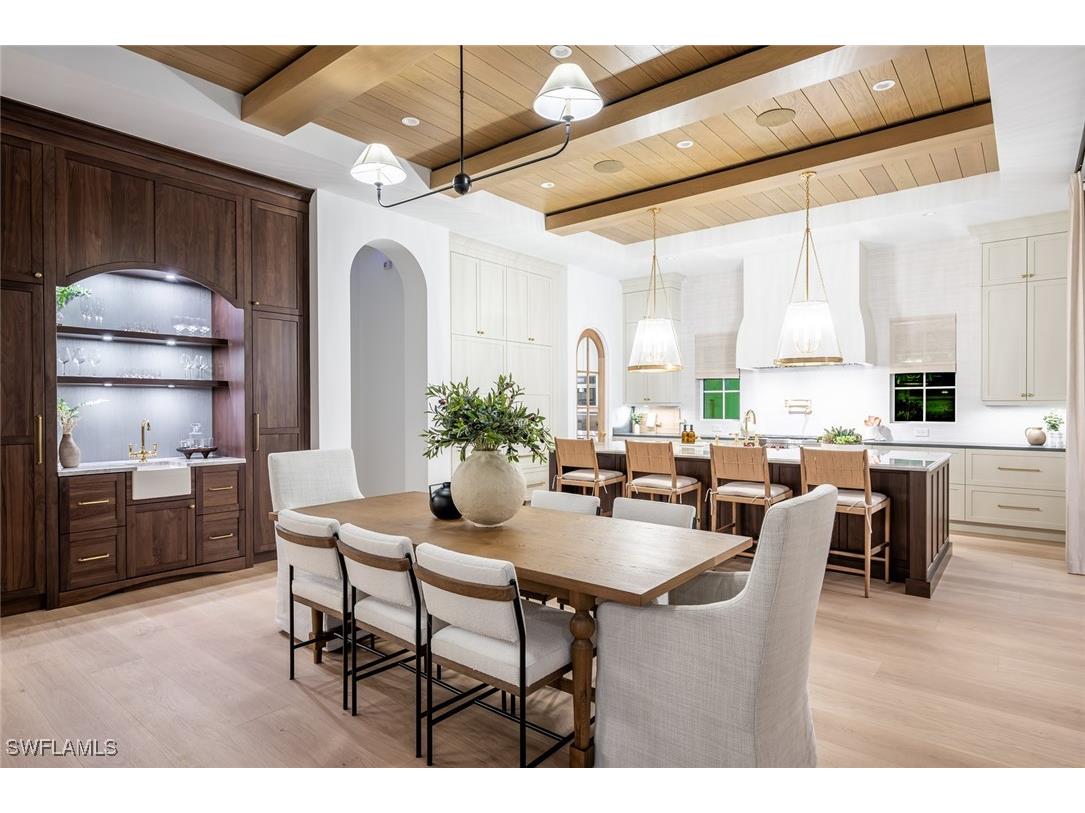 190 7th Avenue N Naples FL 34102 223079436 image10