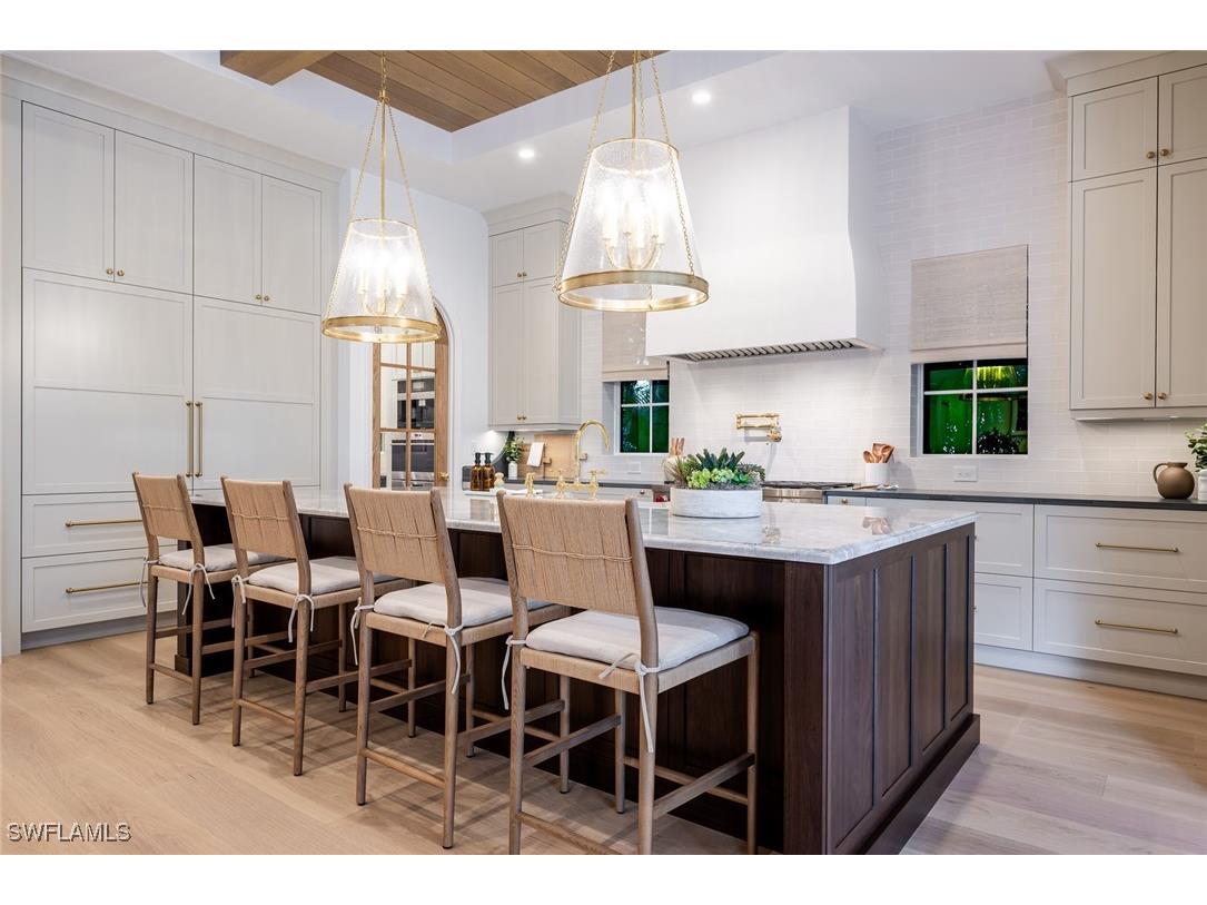 190 7th Avenue N Naples FL 34102 223079436 image12