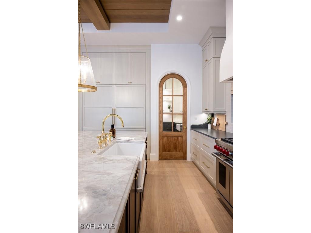 190 7th Avenue N Naples FL 34102 223079436 image14