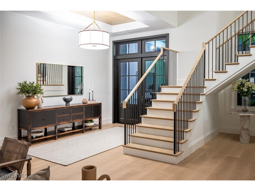 190 7th Avenue N Naples FL 34102 223079436 image25