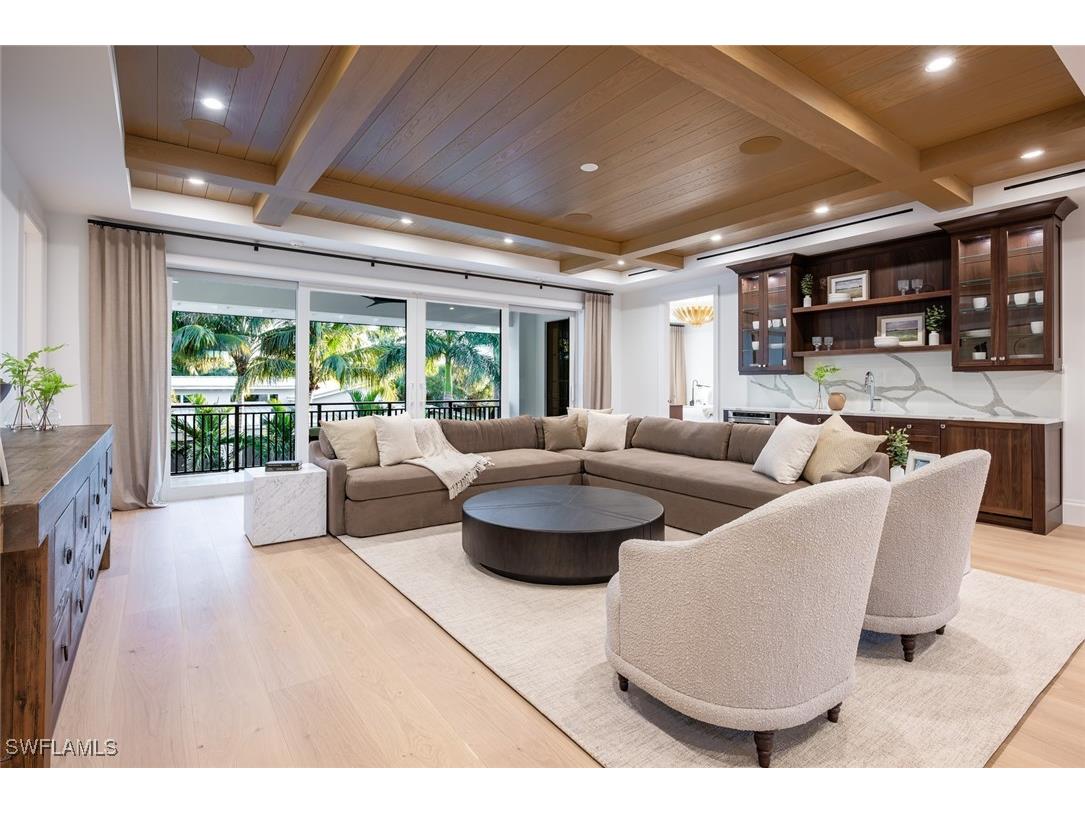 190 7th Avenue N Naples FL 34102 223079436 image26