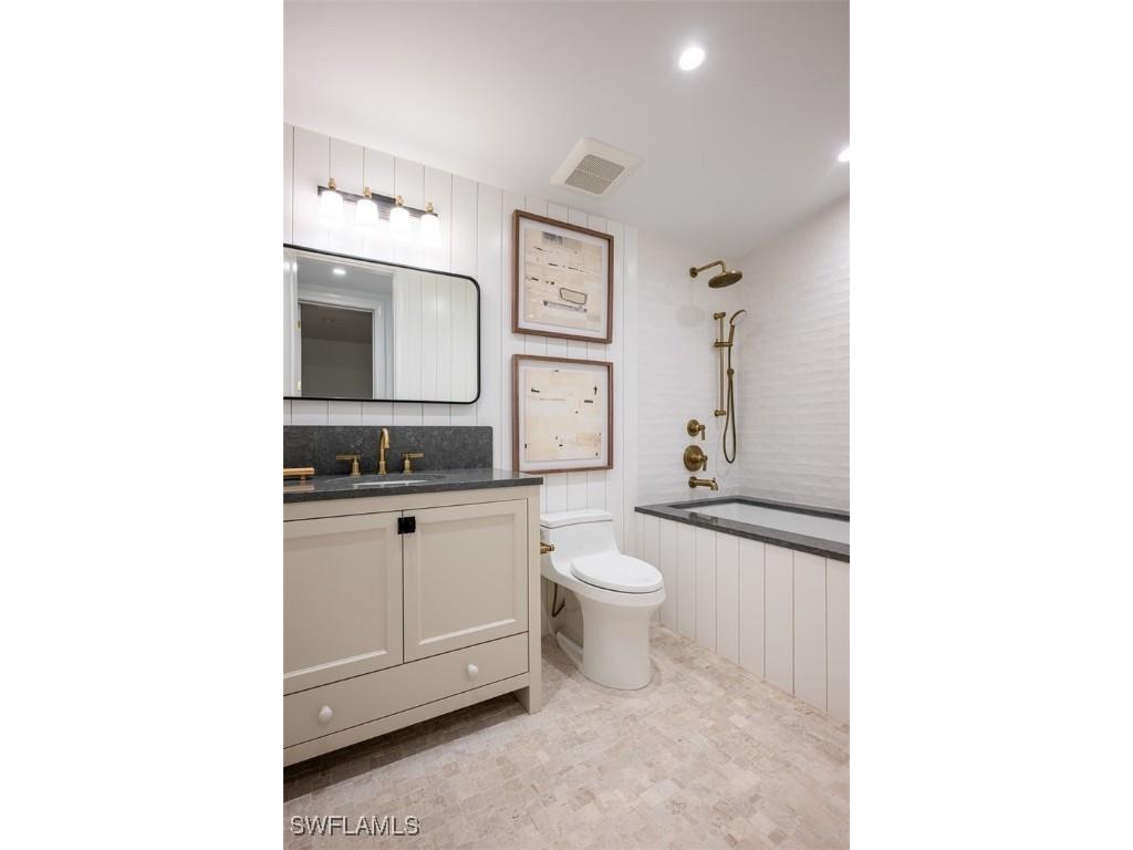 190 7th Avenue N Naples FL 34102 223079436 image36