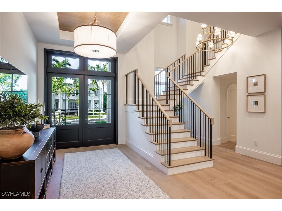 190 7th Avenue N Naples FL 34102 223079436 image4