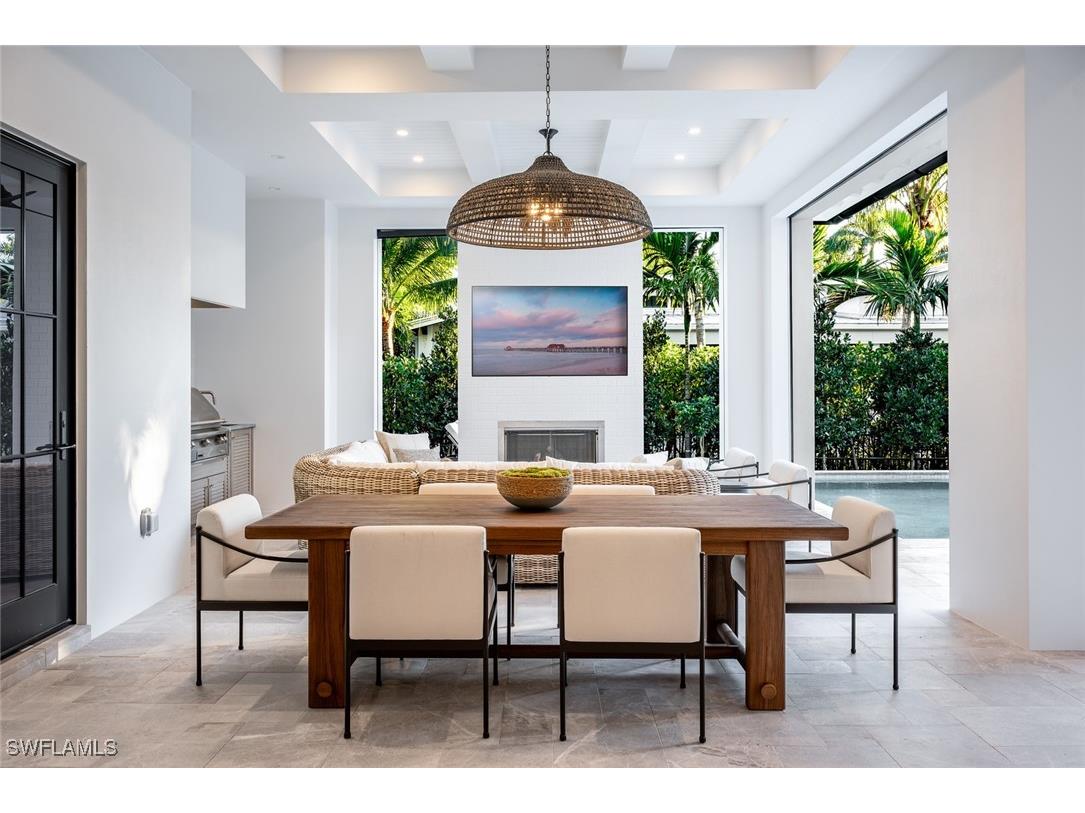 190 7th Avenue N Naples FL 34102 223079436 image41