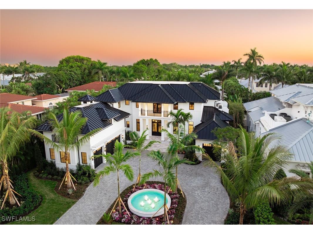 190 7th Avenue N Naples FL 34102 223079436 image46