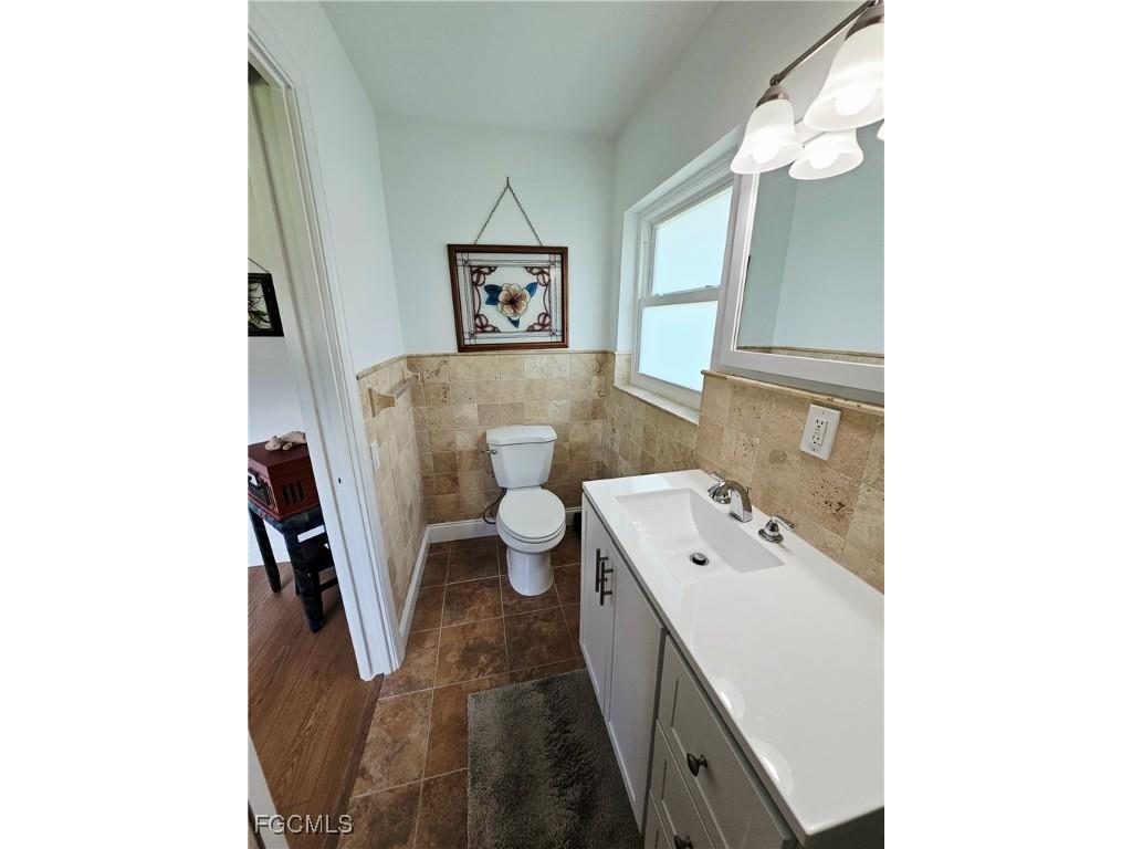 190 Brooks Road North Fort Myers FL 33917 2025013525 image16