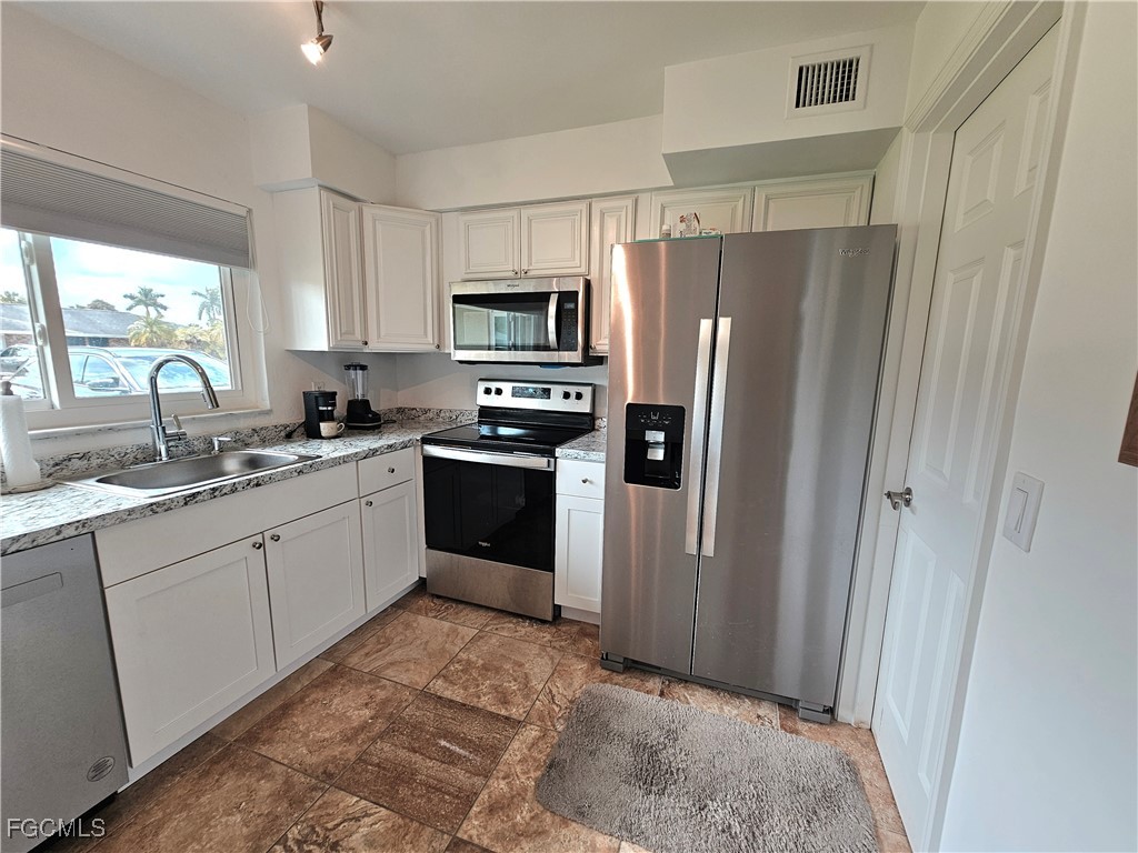 190 Brooks Road North Fort Myers FL 33917 2025013525 image23