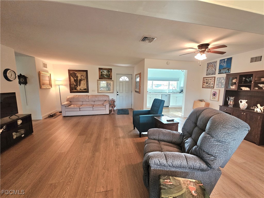 190 Brooks Road North Fort Myers FL 33917 2025013525 image7