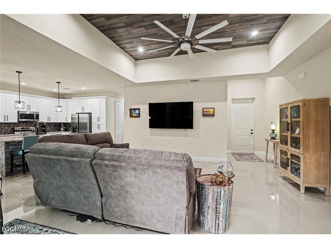 190 Hendry Street Labelle FL 33935 2026025303 image5