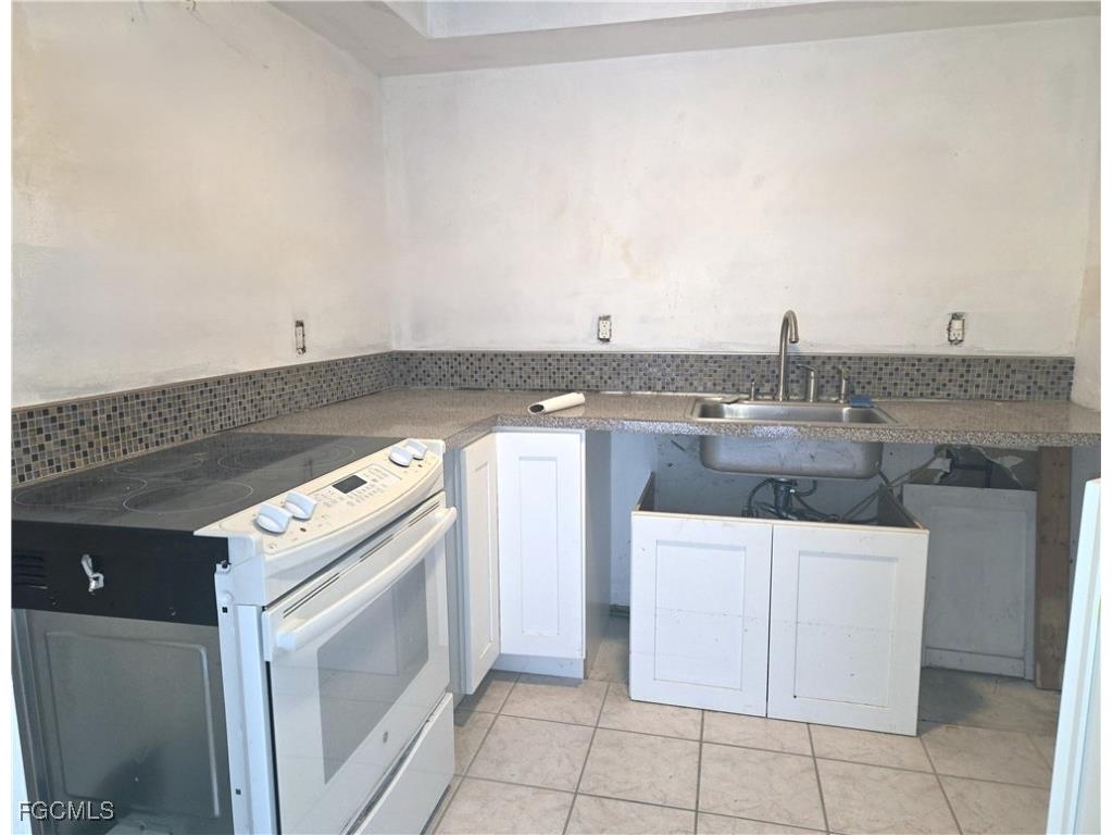 190 Jefferson Street Fort Myers Beach FL 33931 2025010424 image5