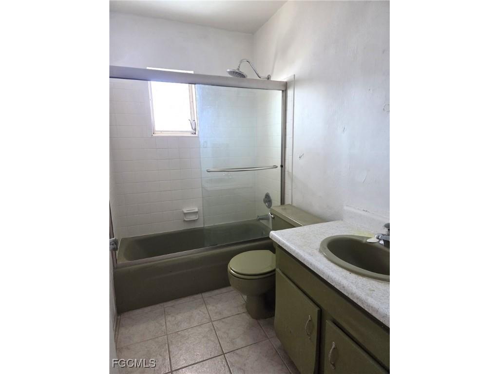 190 Jefferson Street Fort Myers Beach FL 33931 2025010424 image8