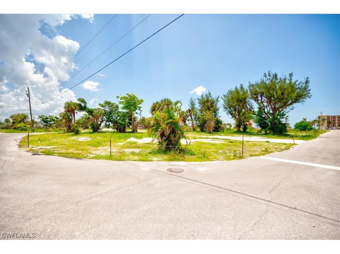 190 Matanzas Street Fort Myers Beach FL 33931 223058482 image10