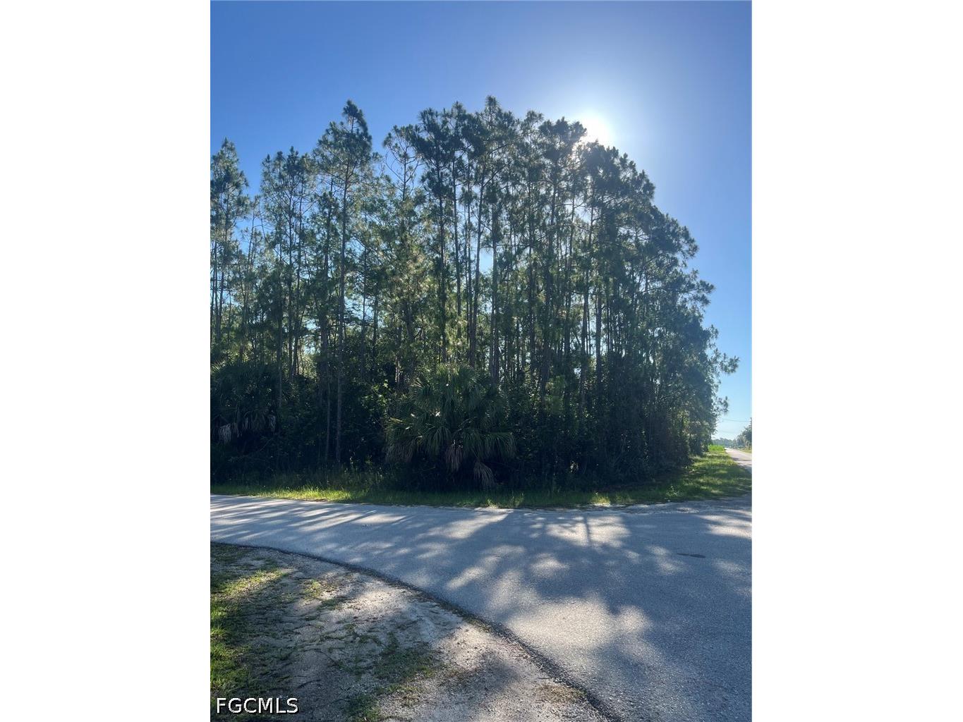 190 Ocean Park Drive Lehigh Acres FL 33972 2026020481 image3