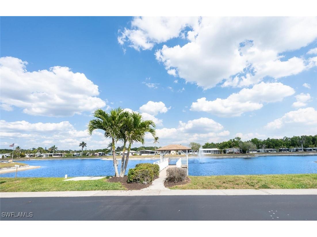 190 Oceans Boulevard #190 Naples FL 34104 225032261 image1