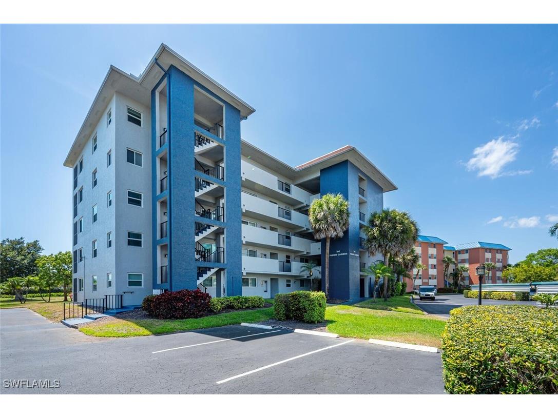 190 Pebble Beach Boulevard #103 Naples FL 34113 224086300 image20