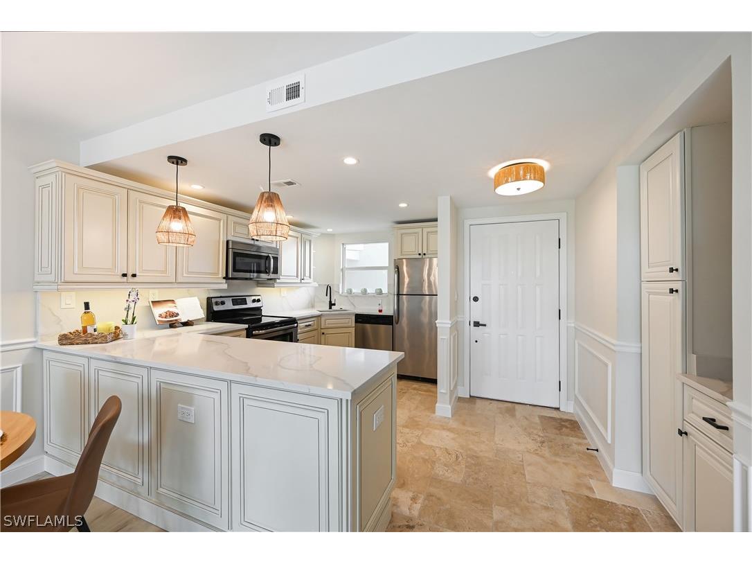 190 Pebble Beach Boulevard #202 Naples FL 34113 226000585 image8