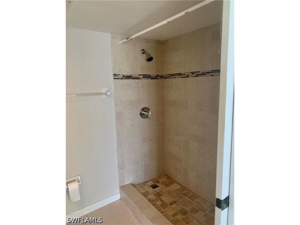 190 Pebble Beach Boulevard #301 Naples FL 34113 226017524 image7