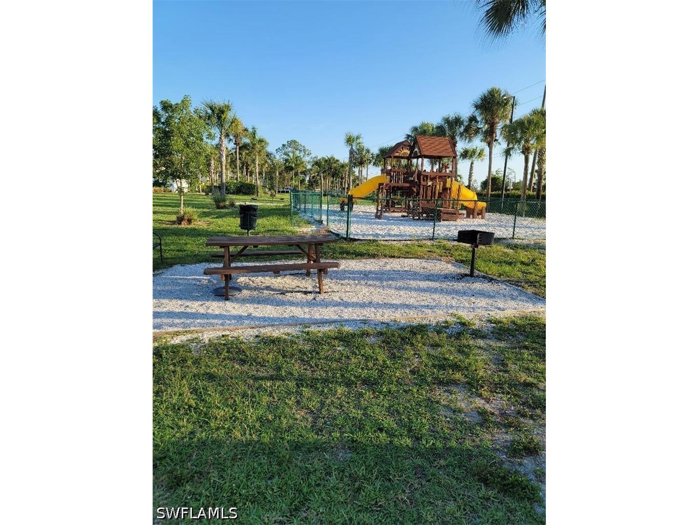 190 Santa Clara Drive #190-4 Naples FL 34104 226016104 image17
