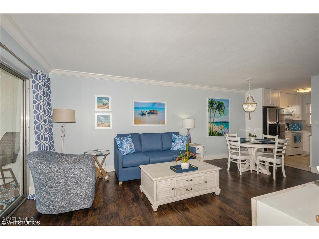 190 Turtle Lake Court #311 Naples FL 34105 225082831 image8