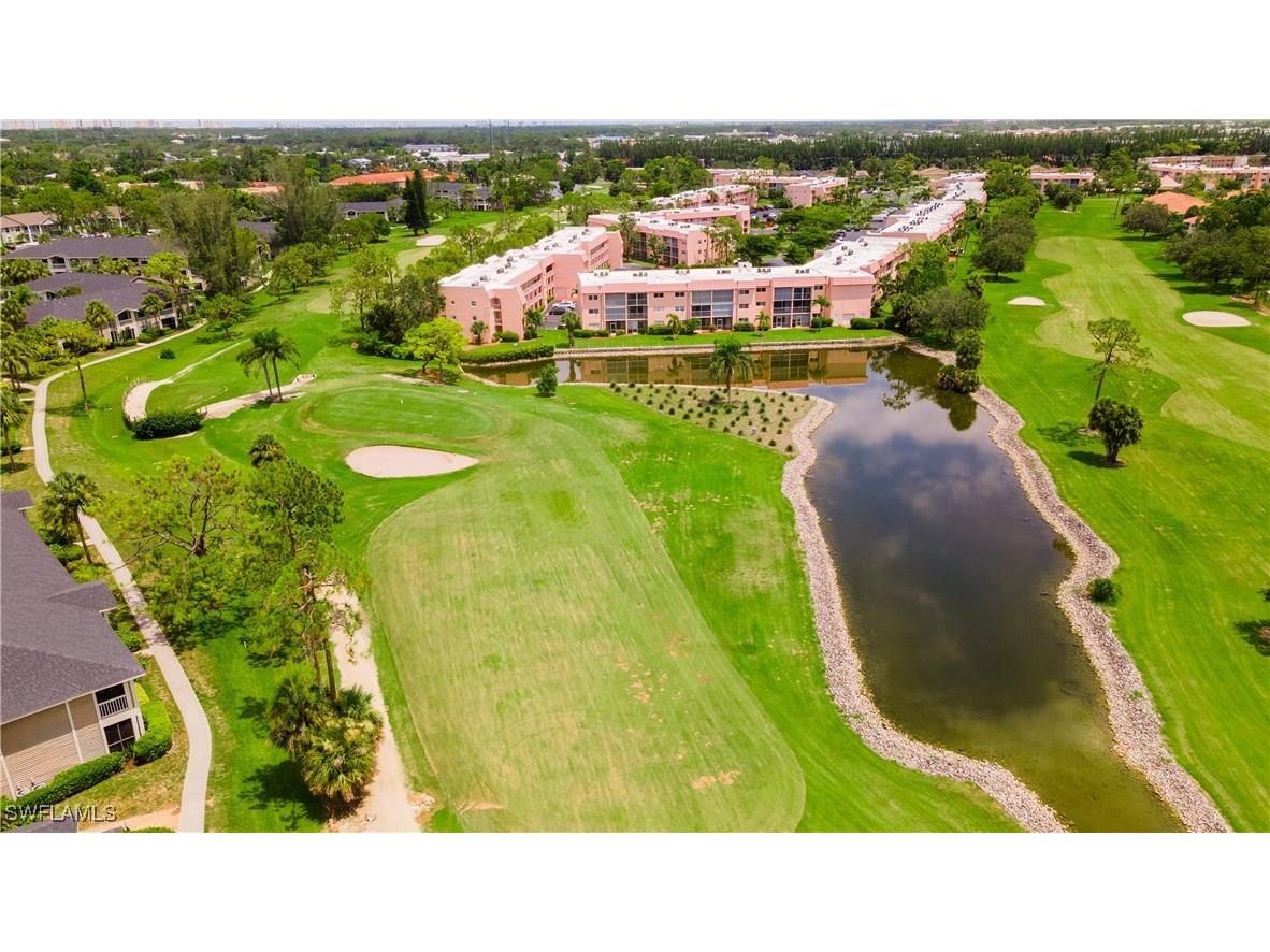 190 Turtle Lake Court #311 Naples FL 34105 226003928 image1