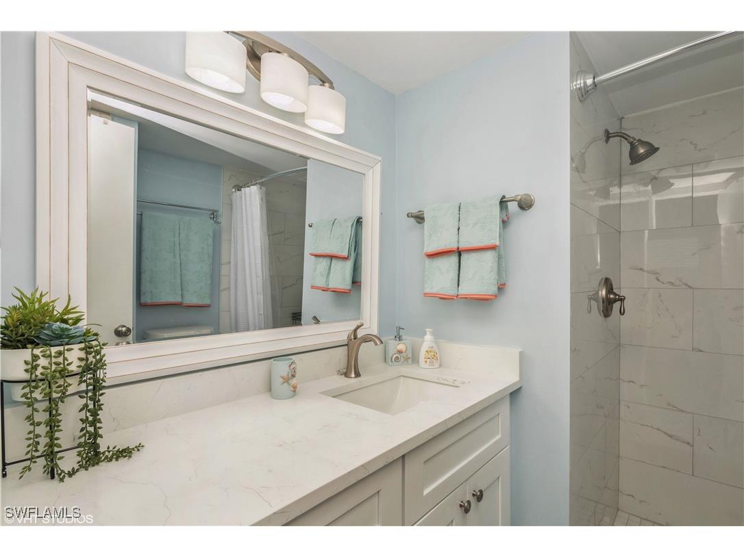 190 Turtle Lake Court #311 Naples FL 34105 226003928 image25