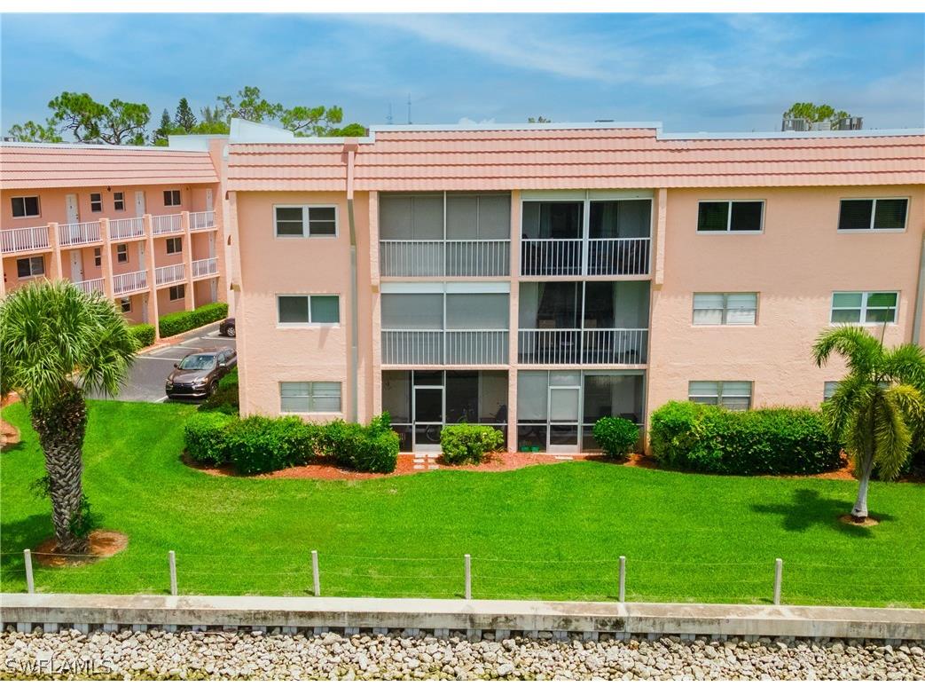 190 Turtle Lake Court #311 Naples FL 34105 226009623 image3