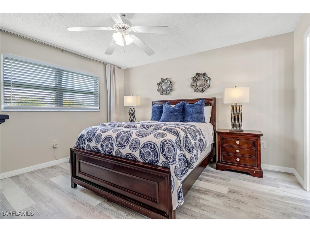 190 Turtle Lake Court #6 Naples FL 34105 225074959 image14