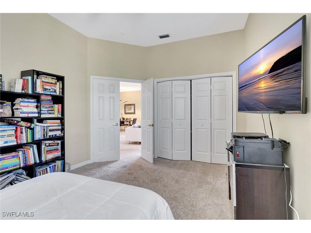 190 Vintage Circle #202 Naples FL 34119 226001929 image6