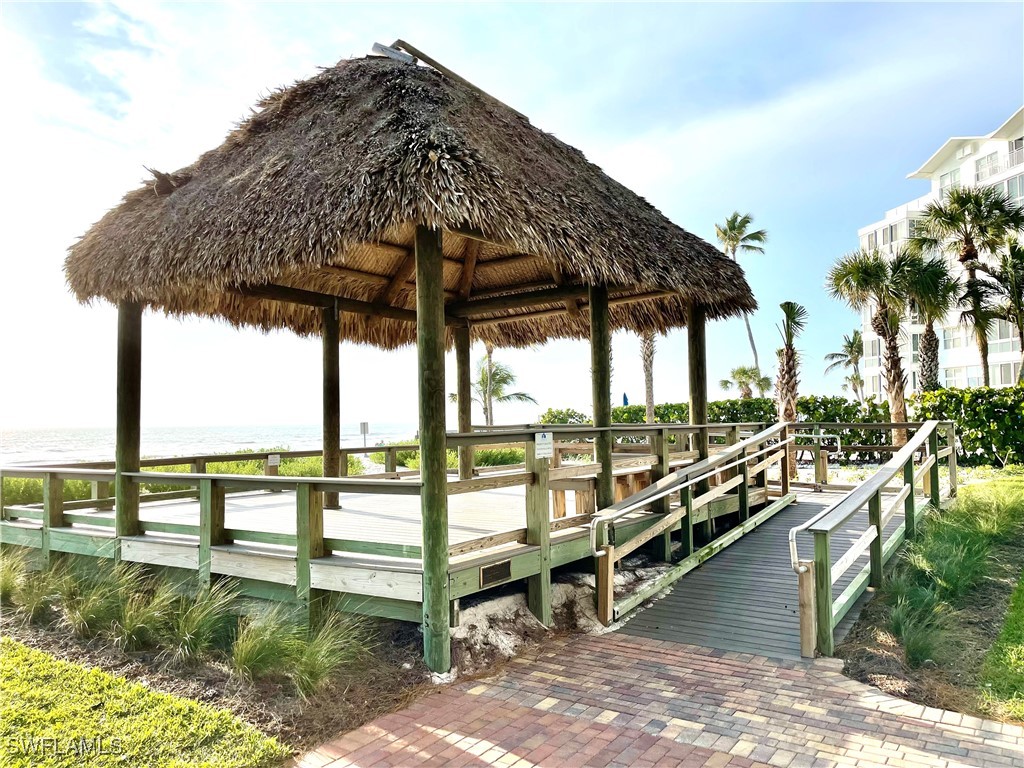 1900 Alamanda Drive #204 Naples FL 34102 225029027 image26