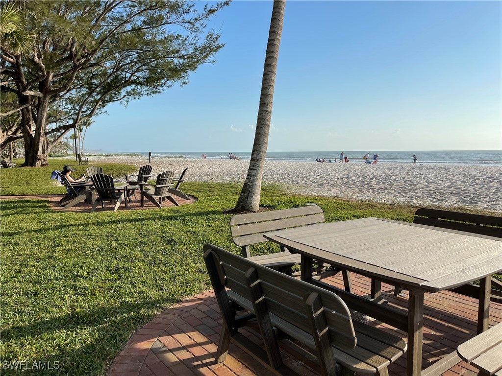 1900 Alamanda Drive #204 Naples FL 34102 225029027 image29