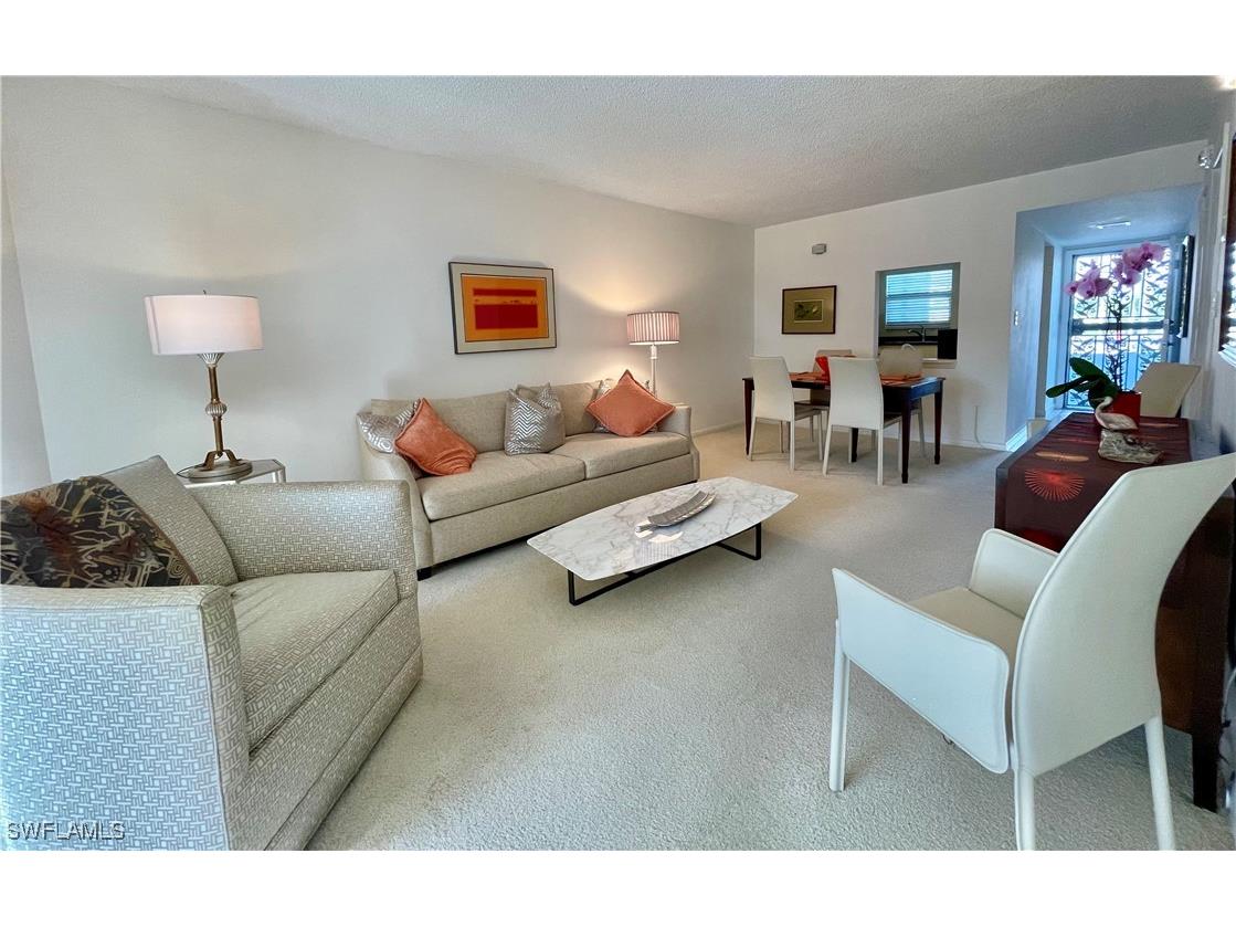 1900 Alamanda Drive #204 Naples FL 34102 225029027 image5