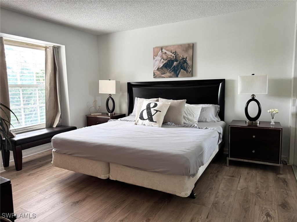 1900 Alamanda Drive #303 Naples FL 34102 225063540 image10