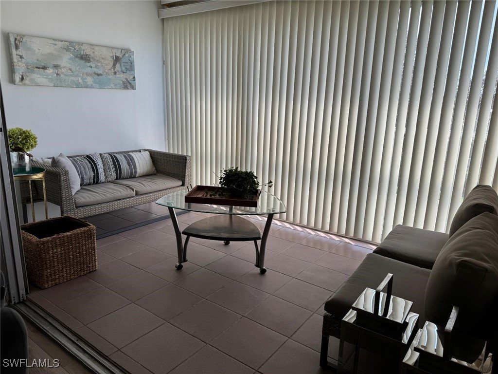 1900 Alamanda Drive #303 Naples FL 34102 225063540 image6