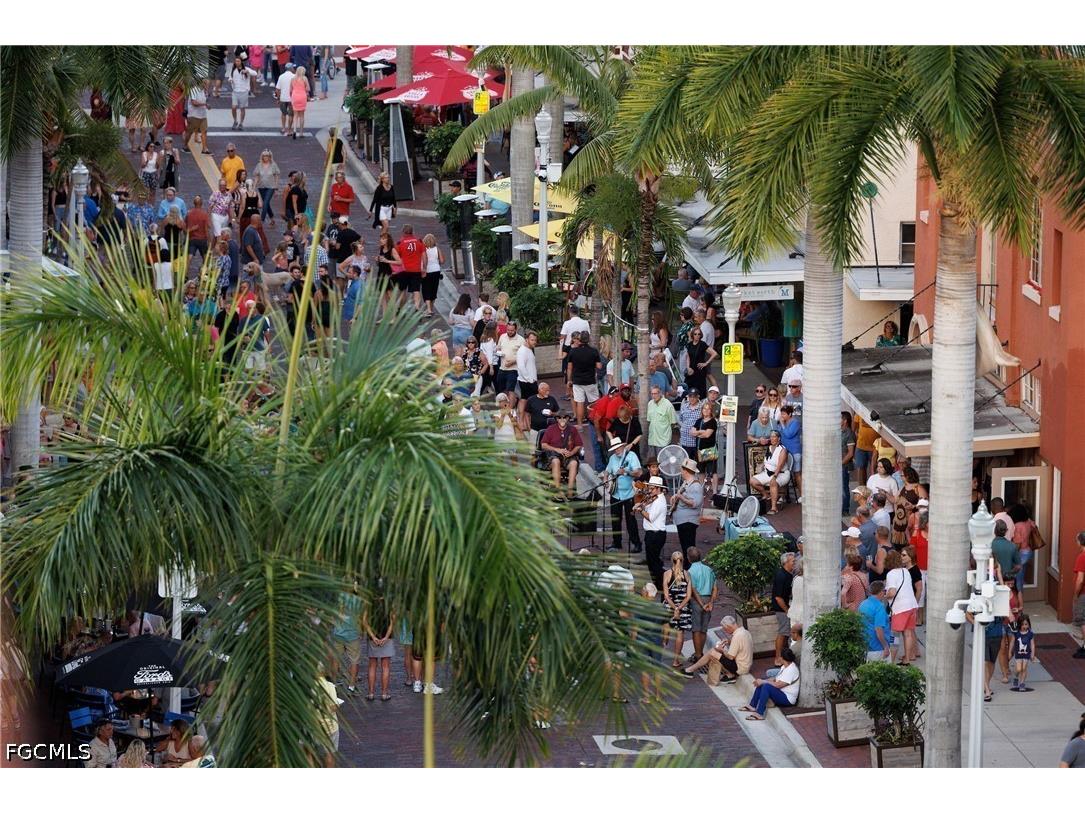 1900 Clifford Street #301 Fort Myers FL 33901 2026018854 image33