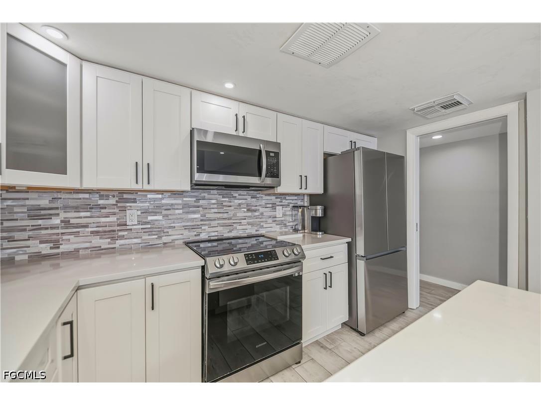 1900 Clifford Street #506 Fort Myers FL 33901 2026008239 image20