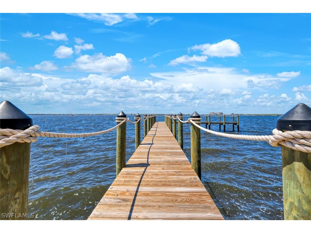 1900 Clifford Street #507 Fort Myers FL 33901 224031066 image1