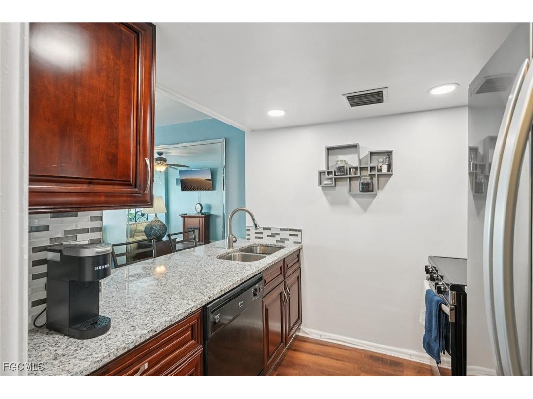 1900 Clifford Street #701A Fort Myers FL 33901 2025022631 image16