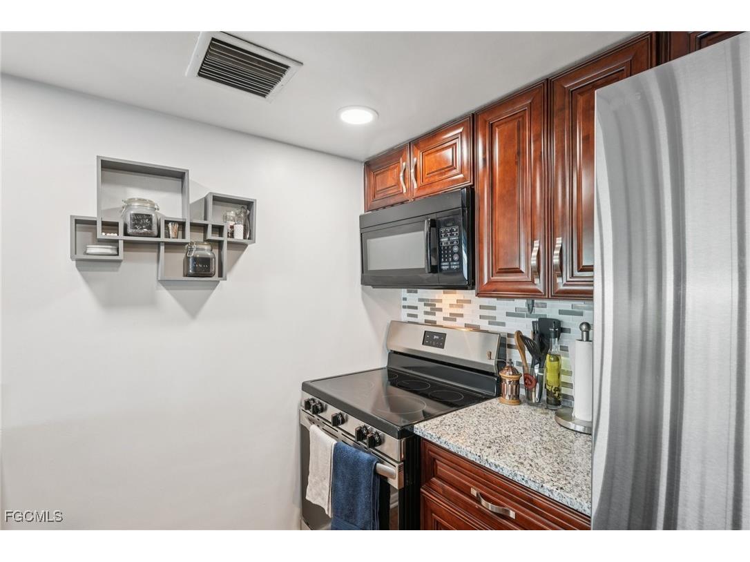 1900 Clifford Street #701A Fort Myers FL 33901 2025022631 image17