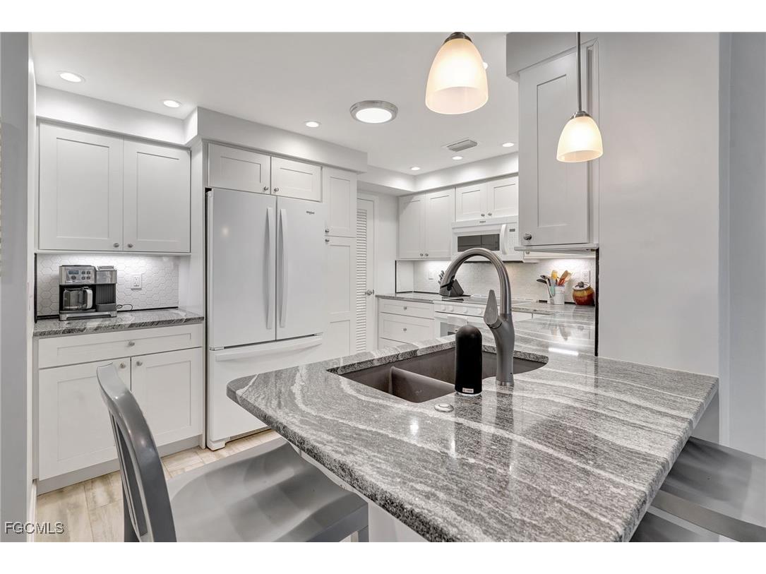 1900 Clifford Street #704 Fort Myers FL 33901 2025021619 image13