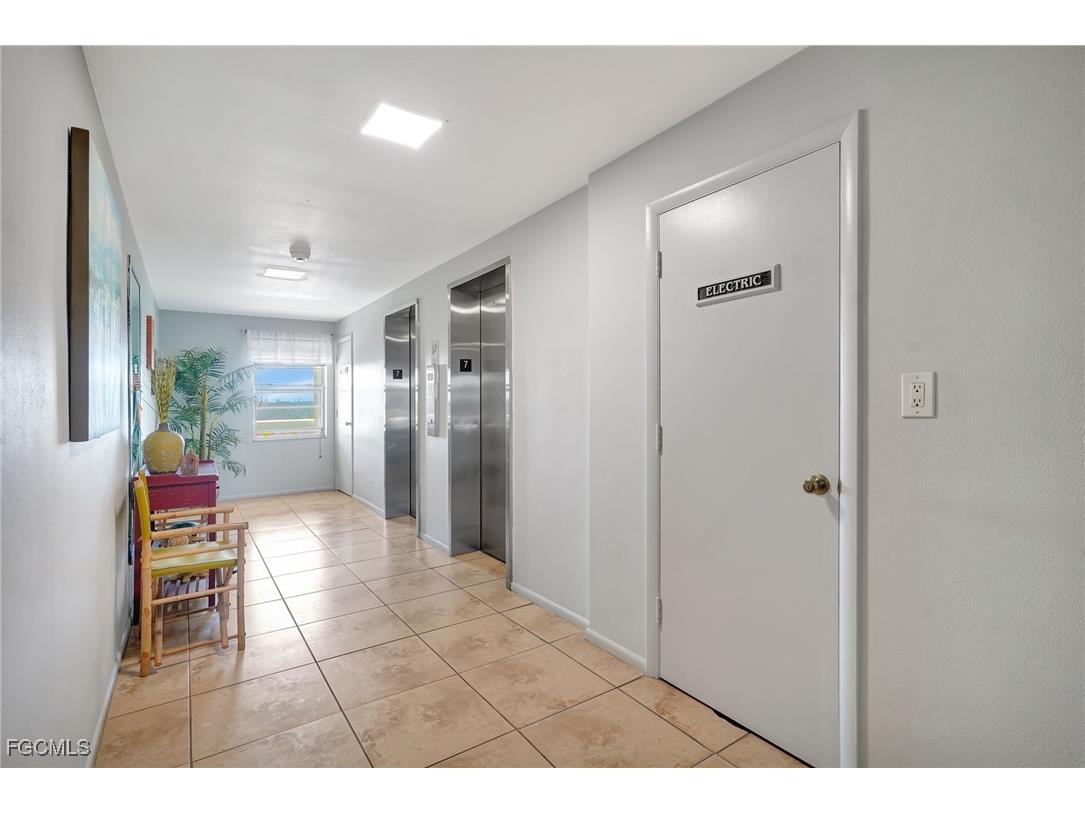 1900 Clifford Street #704 Fort Myers FL 33901 2025021619 image34