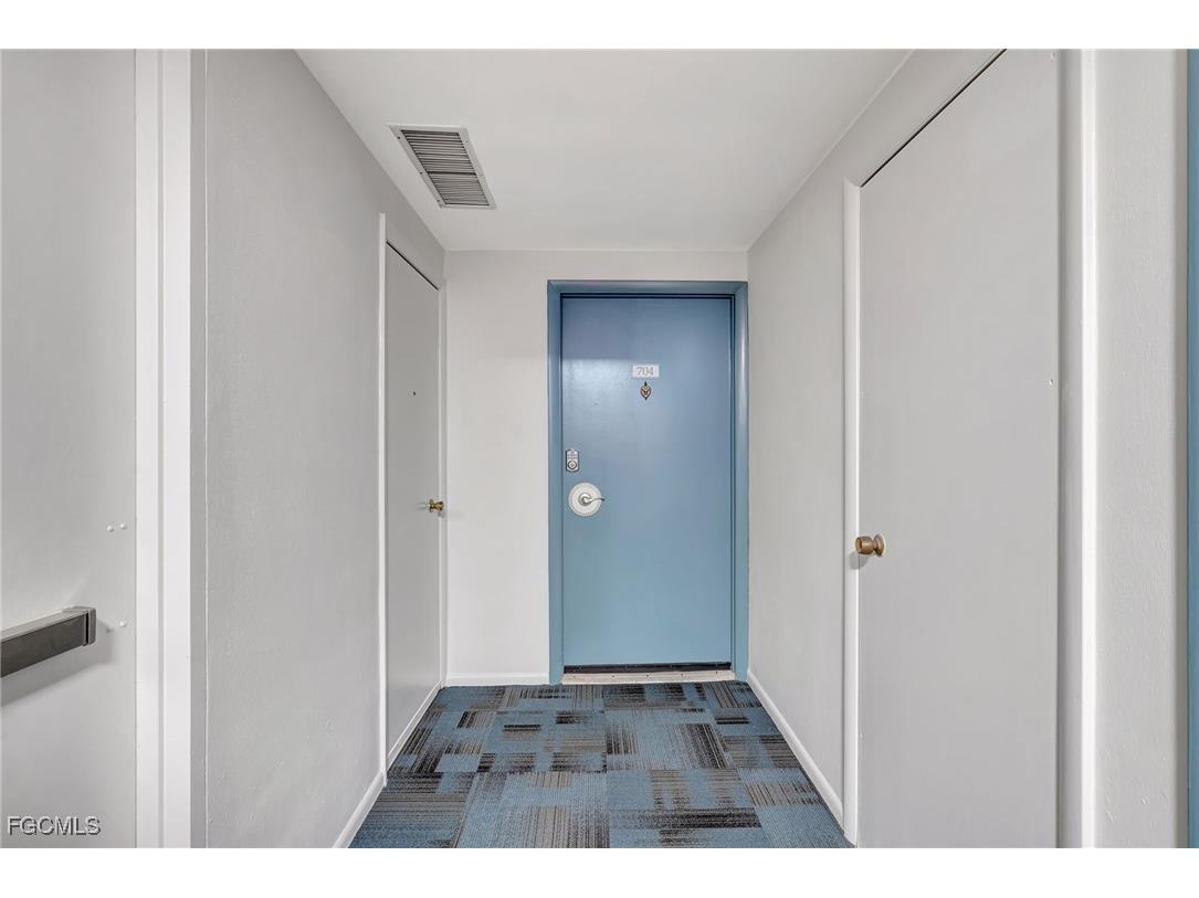 1900 Clifford Street #704 Fort Myers FL 33901 2025021619 image37