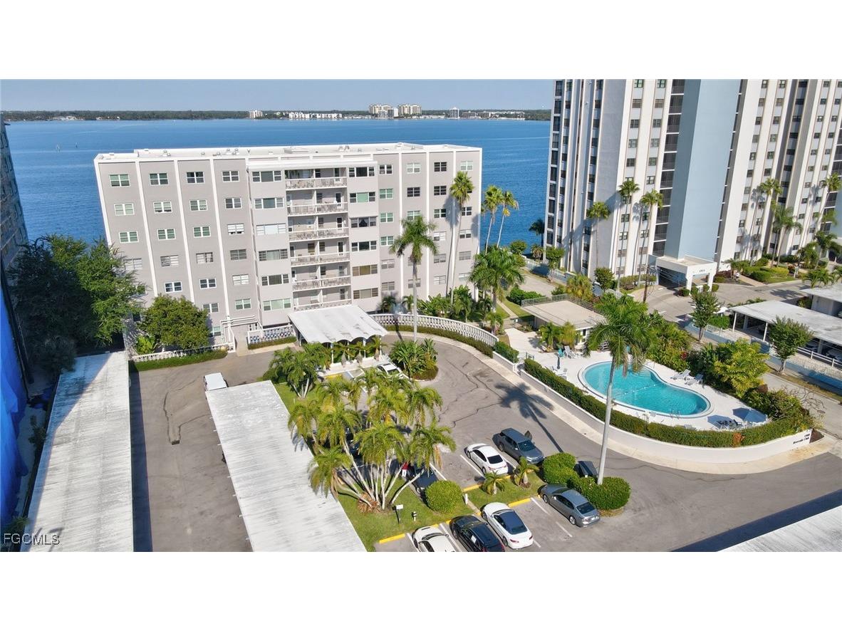 1900 Clifford Street #704 Fort Myers FL 33901 2025021619 image43